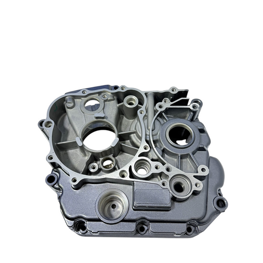 Carcasa centro motor izquierda para motocarro